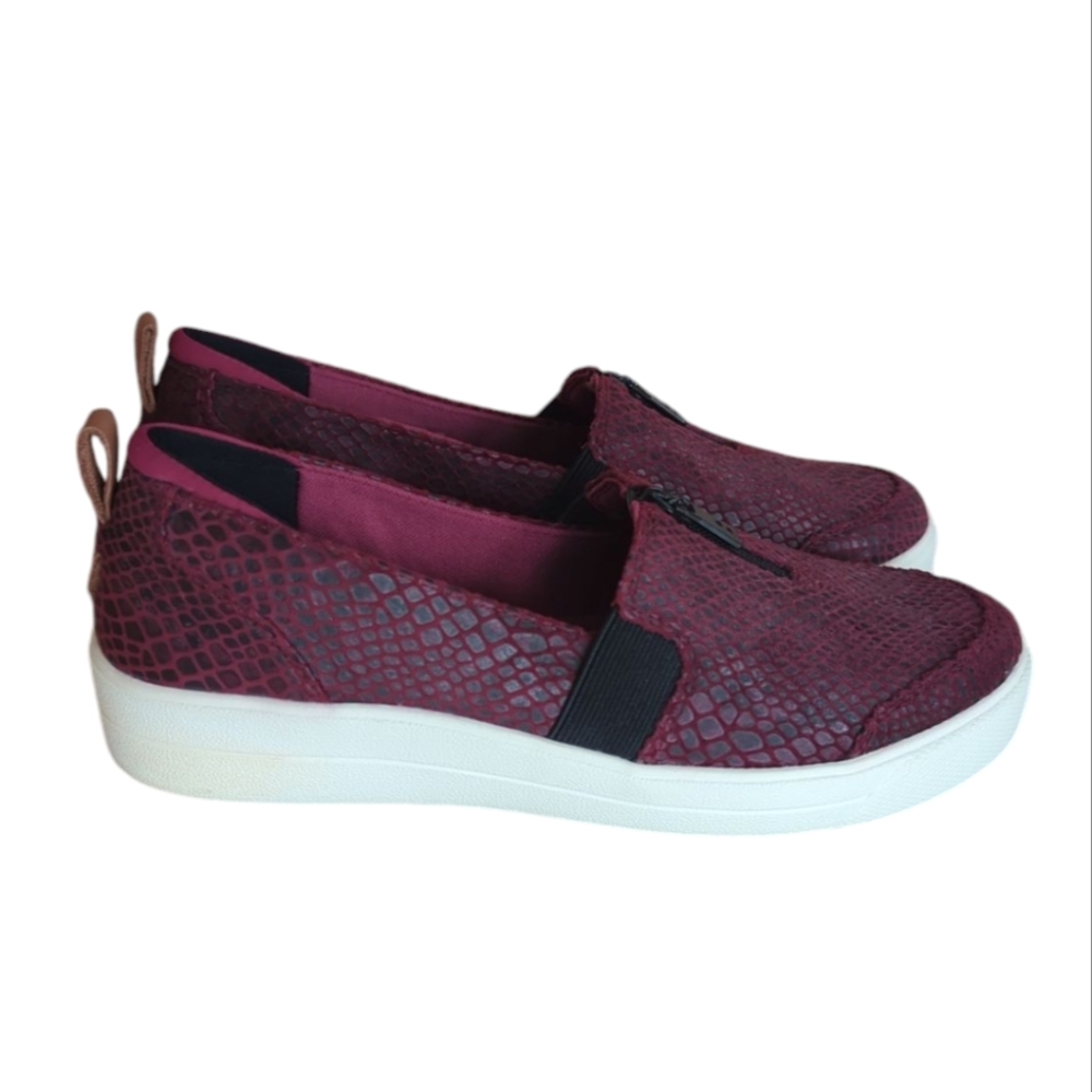 Ryka Vivvi Memory Foam Slip-On Sneaker 8.5M Plum Red - Picture 2 of 16